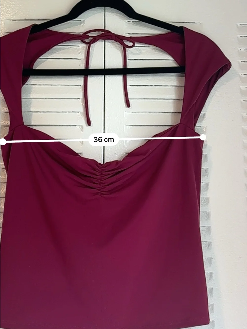 Garage Deep Raspberry Ruched Cap Sleeve Top | Size L - Picture 8 of 10